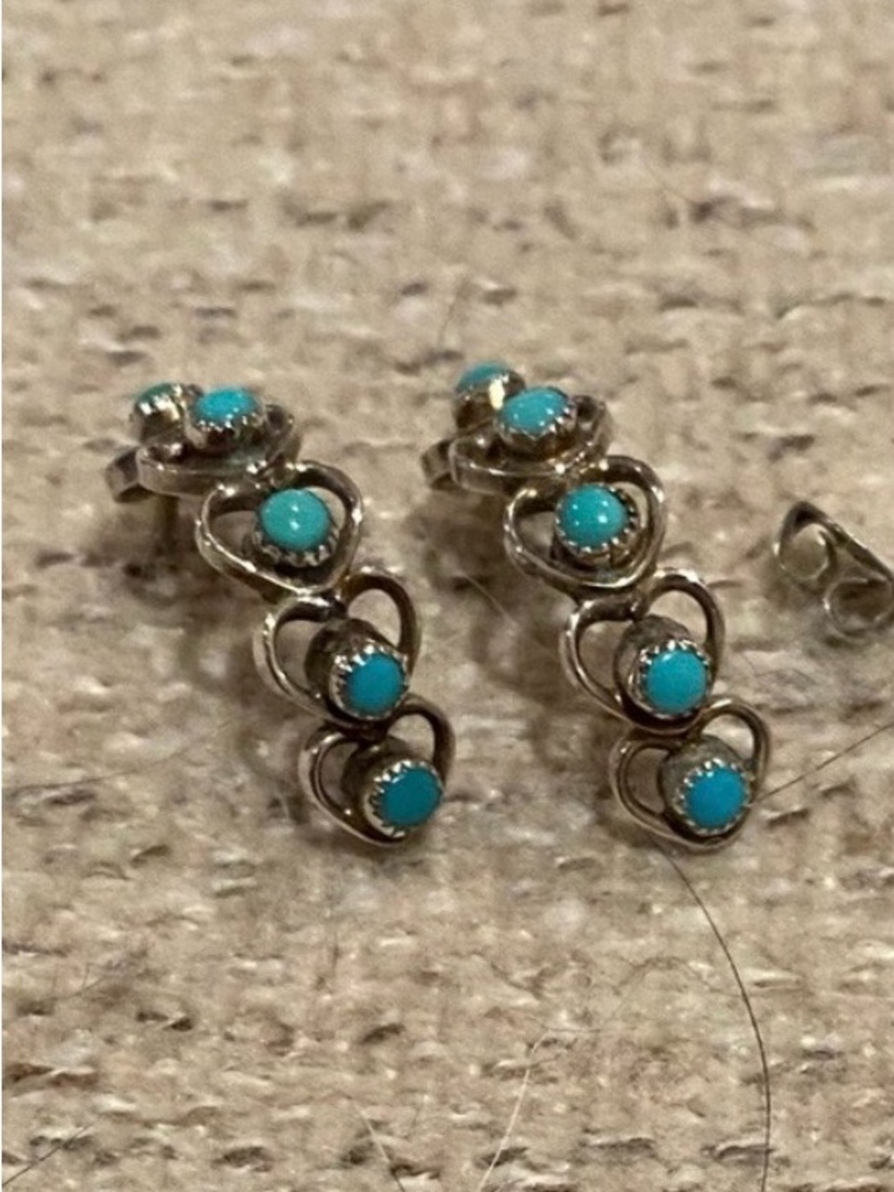 Vintage Native American Sterling Silver & turquoise earrings